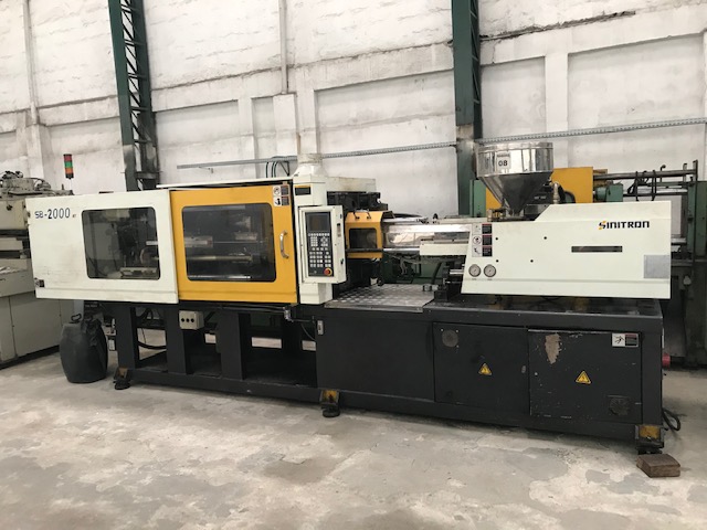 Máquina Injetora Sinitron Borche 200ton, ano 2010, bomba variável